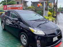 Toyota PRIUS 3rd Generation 2014 Car