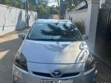 https://riyasewana.com/uploads/toyota-prius-3rd-26132513314.jpg