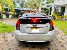 https://riyasewana.com/uploads/toyota-prius-3rd-289541722152.jpg