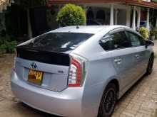 https://riyasewana.com/uploads/toyota-prius-3rd-312327304693.jpg