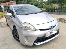 Toyota Prius 3rd 2013 Car