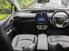https://riyasewana.com/uploads/toyota-prius-4-2016-2721192112843.jpg