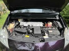https://riyasewana.com/uploads/toyota-prius-413030724561.jpg