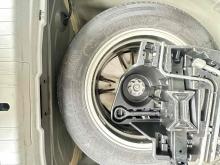 https://riyasewana.com/uploads/toyota-prius-413030824352.jpg