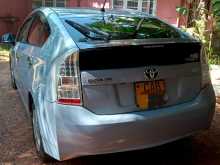 https://riyasewana.com/uploads/toyota-prius-41327474562.jpg