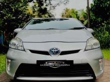 https://riyasewana.com/uploads/toyota-prius-418511224563.jpg