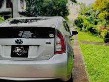 https://riyasewana.com/uploads/toyota-prius-418511224801.jpg