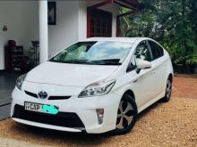 Toyota Prius 2016 Car