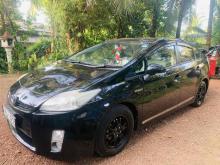 https://riyasewana.com/uploads/toyota-prius-421532324101.jpg
