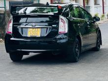 https://riyasewana.com/uploads/toyota-prius-47013417375.jpg