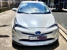 Toyota Prius 4rth 2017 Car