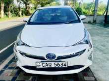 Toyota Prius 4rth 2017 Car