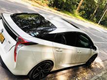 https://riyasewana.com/uploads/toyota-prius-4th-128422924824.jpg