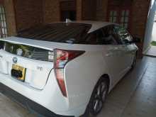 https://riyasewana.com/uploads/toyota-prius-4th-16232735945.jpg