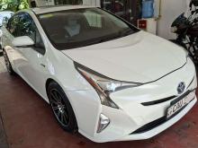 https://riyasewana.com/uploads/toyota-prius-4th-171458336695.jpg