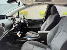 https://riyasewana.com/uploads/toyota-prius-4th-1811323924515.jpg