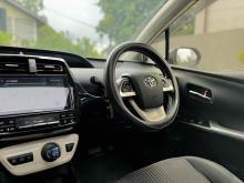 https://riyasewana.com/uploads/toyota-prius-4th-1811323924743.jpg