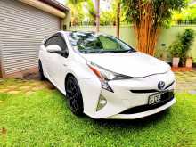 https://riyasewana.com/uploads/toyota-prius-4th-181942404672.jpg