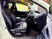 https://riyasewana.com/uploads/toyota-prius-4th-181943326345.jpg