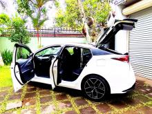 https://riyasewana.com/uploads/toyota-prius-4th-181943326716.jpg