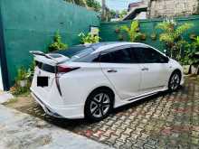 https://riyasewana.com/uploads/toyota-prius-4th-2016-1211503112412.jpg