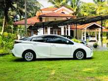 https://riyasewana.com/uploads/toyota-prius-4th-2016-18423112964.jpg