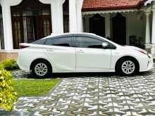 https://riyasewana.com/uploads/toyota-prius-4th-2016-248592212864.jpg