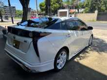 https://riyasewana.com/uploads/toyota-prius-4th-2016-2521122612982.jpg