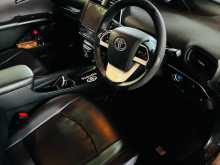 https://riyasewana.com/uploads/toyota-prius-4th-2016-323263312454.jpg