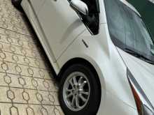 https://riyasewana.com/uploads/toyota-prius-4th-2016-48565512923.jpg