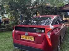 https://riyasewana.com/uploads/toyota-prius-4th-220232822573.jpg