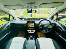 https://riyasewana.com/uploads/toyota-prius-4th-222085217475.jpg