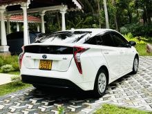 https://riyasewana.com/uploads/toyota-prius-4th-248594017235.jpg
