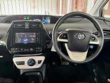 https://riyasewana.com/uploads/toyota-prius-4th-2821555522203.jpg