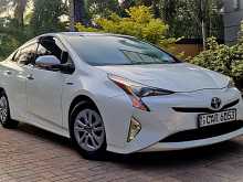 https://riyasewana.com/uploads/toyota-prius-4th-4101907446.jpg