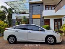 https://riyasewana.com/uploads/toyota-prius-4th-4101907612.jpg