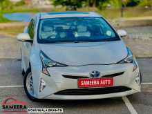 https://riyasewana.com/uploads/toyota-prius-4th-5120444802.jpg