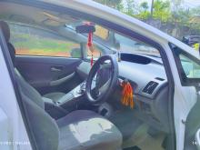 https://riyasewana.com/uploads/toyota-prius-510005017896.jpg