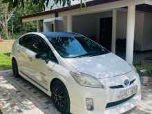 Toyota PRIUS 2011 Car