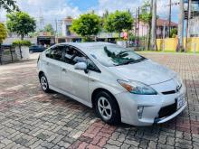 Toyota PRIUS 2010 Car