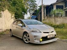 https://riyasewana.com/uploads/toyota-prius-615483924702.jpg