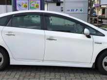 https://riyasewana.com/uploads/toyota-prius-616252122033.jpg