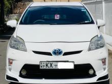 Toyota Prius 2013 Car