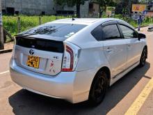 Toyota Prius 2013 Car