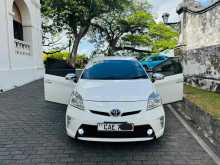 https://riyasewana.com/uploads/toyota-prius-714322022372.jpg