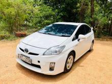 https://riyasewana.com/uploads/toyota-prius-72118406955.jpg