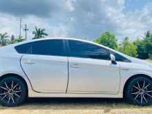 https://riyasewana.com/uploads/toyota-prius-8940054203.jpg