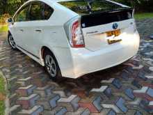 https://riyasewana.com/uploads/toyota-prius-91027524133.jpg