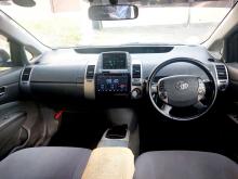 https://riyasewana.com/uploads/toyota-prius-9558236524.jpg