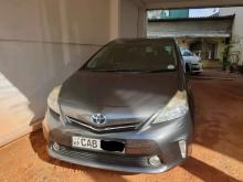 Toyota Prius Alpha 2013 Car
